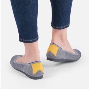 Rothy’s Knit Shale Yellow Ribbon stripe Round Toe Flats Retired Color Size 7.5